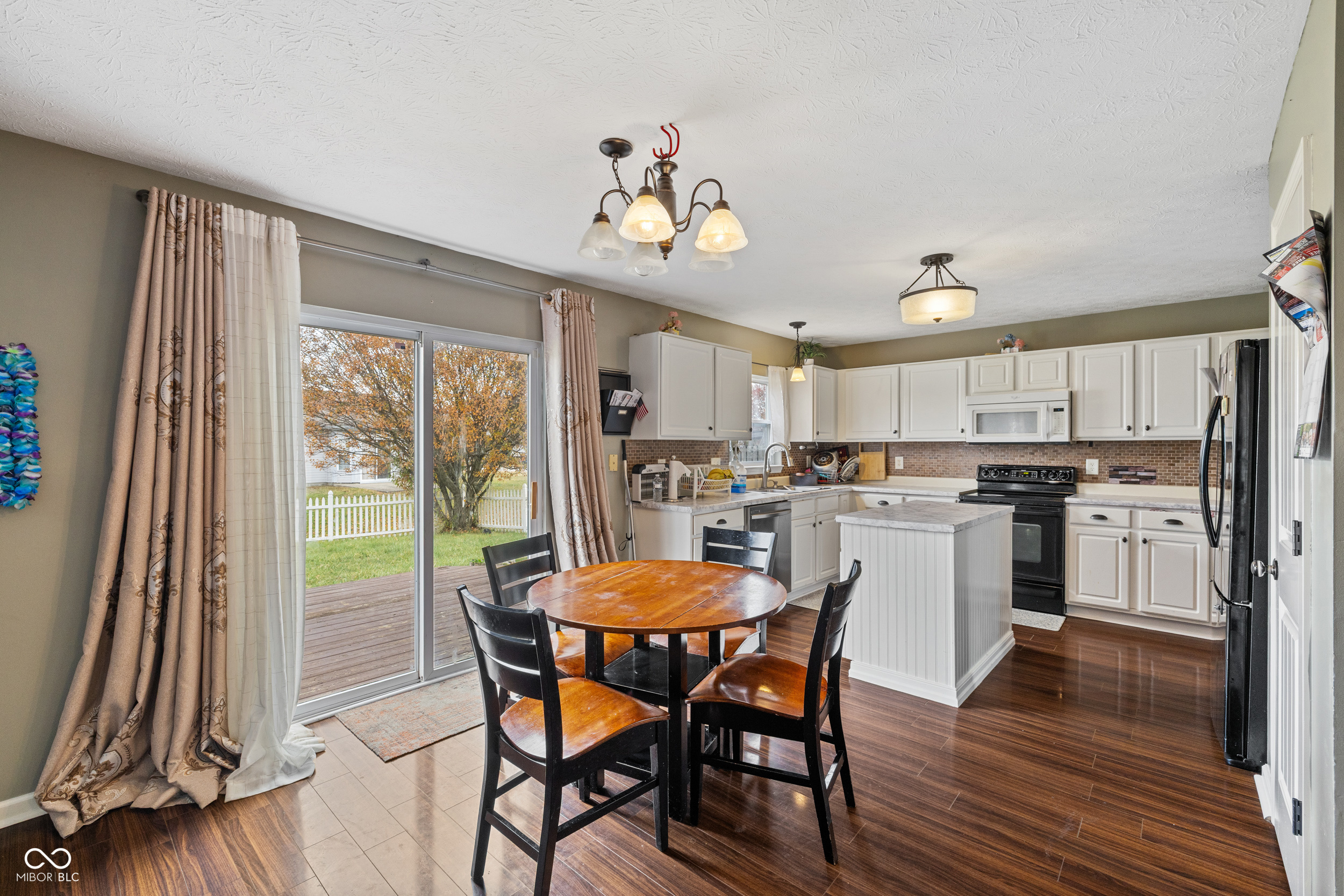 911 Needle Ridge Lane Brownsburg, IN 46112 - Photo 11 of 40