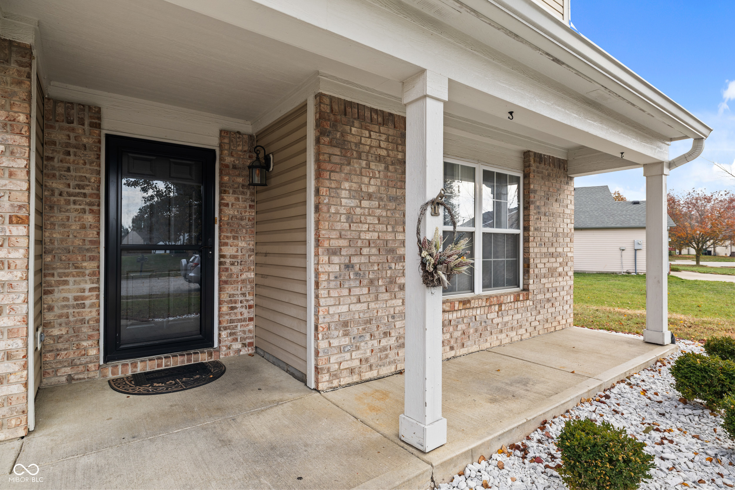 911 Needle Ridge Lane Brownsburg, IN 46112 - Photo 3 of 40