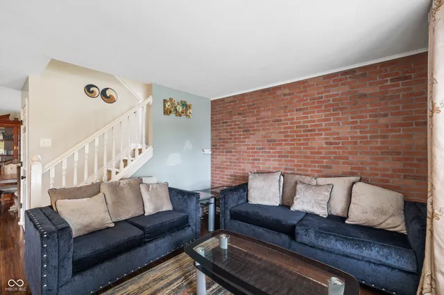 $369,995 | 911 Needle Ridge Lane, Brownsburg, IN 46112