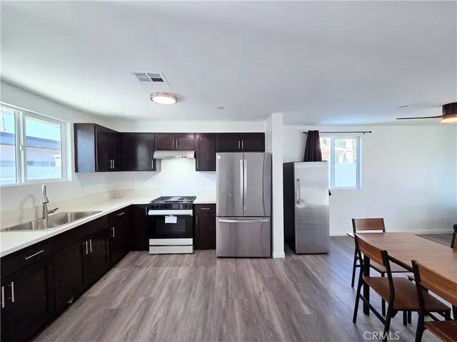 $3,295 | 720 West Cherry Street, Compton, CA 90222