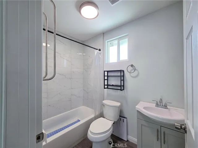 $3,295 | 720 West Cherry Street, Compton, CA 90222