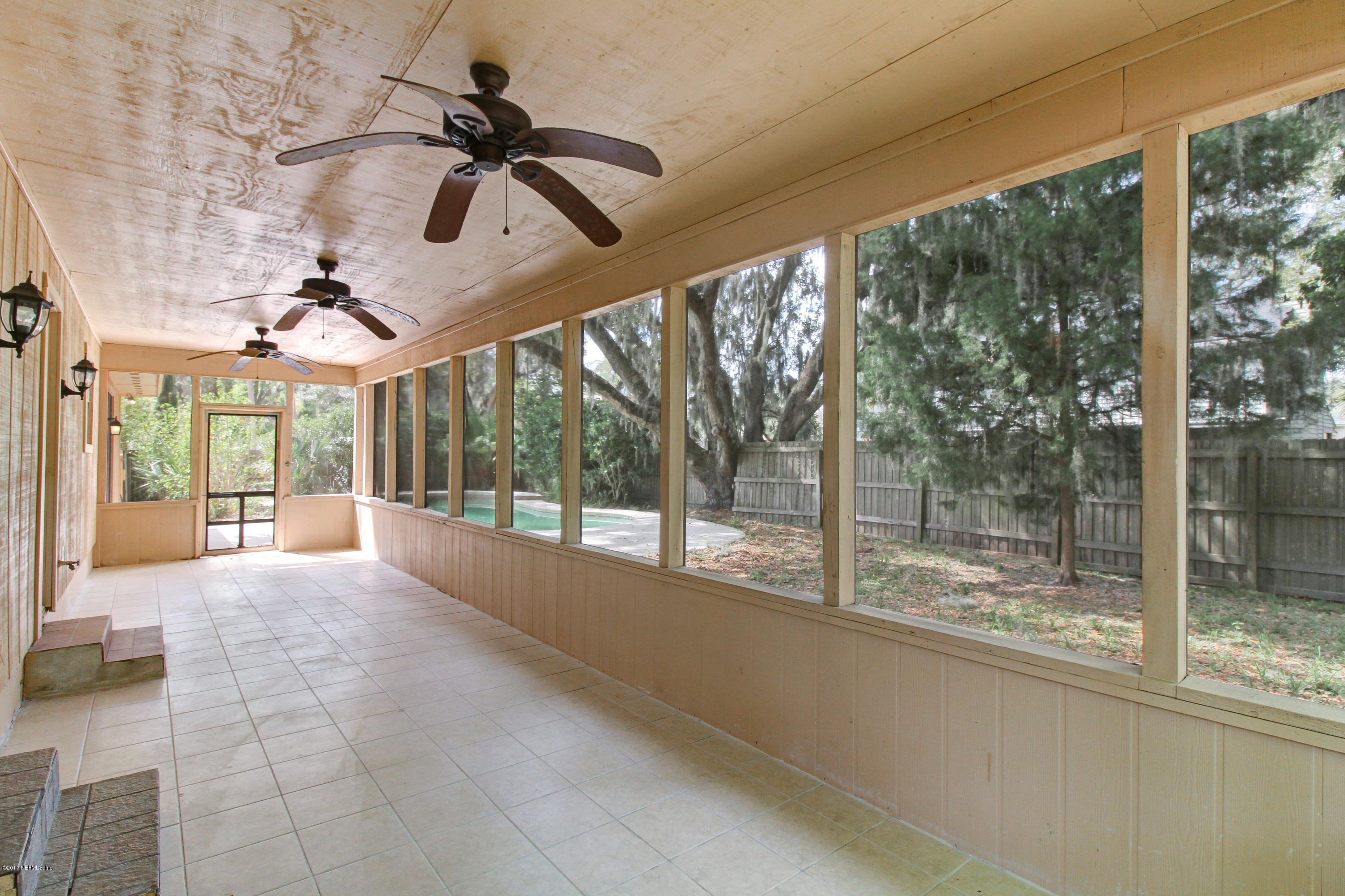 4550 River Trail Road Jacksonville, FL 32277 - Photo 33 of 41 Rave Home Staging Arlington (32)