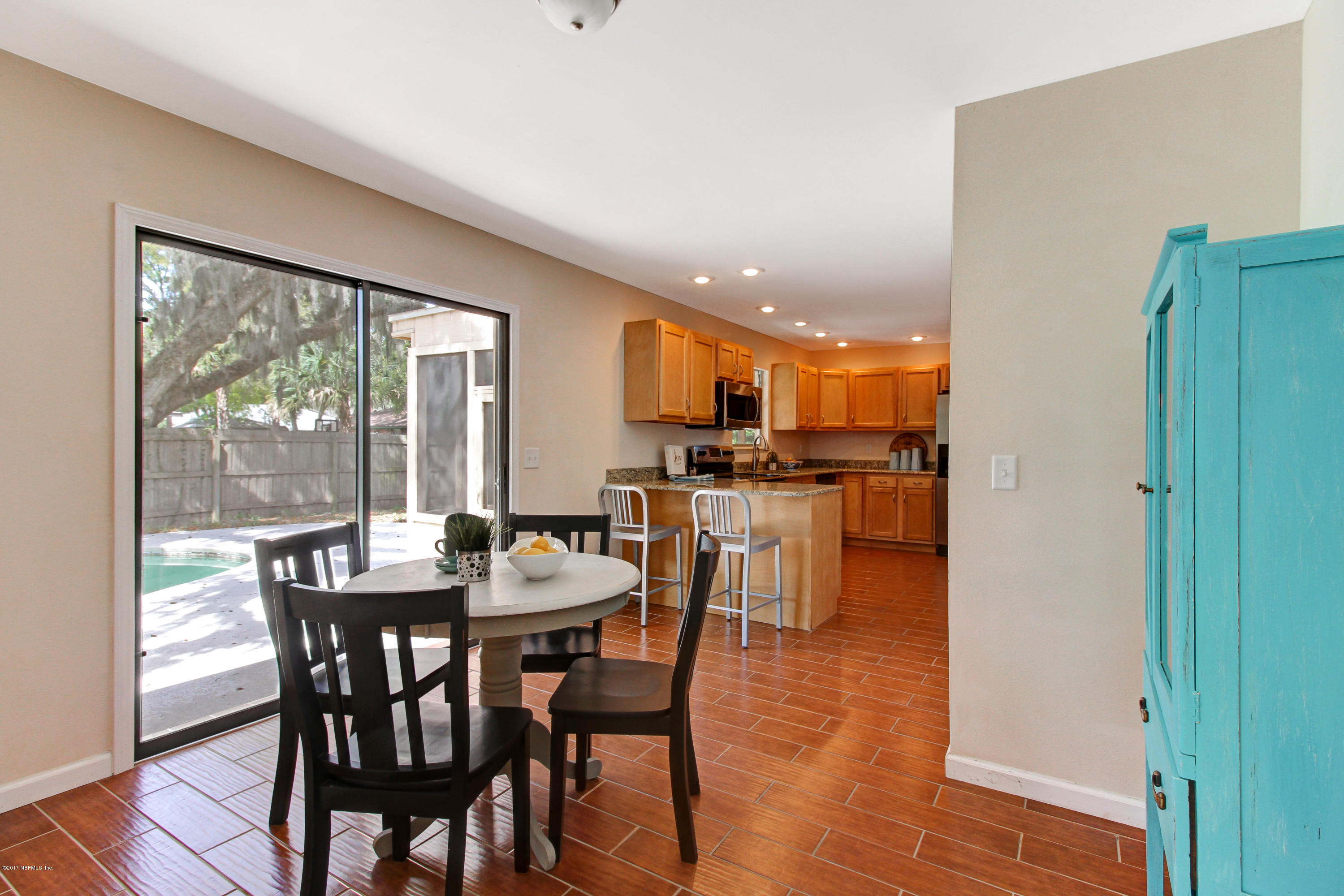 4550 River Trail Road Jacksonville, FL 32277 - Photo 7 of 41 Rave Home Staging Arlington (2)
