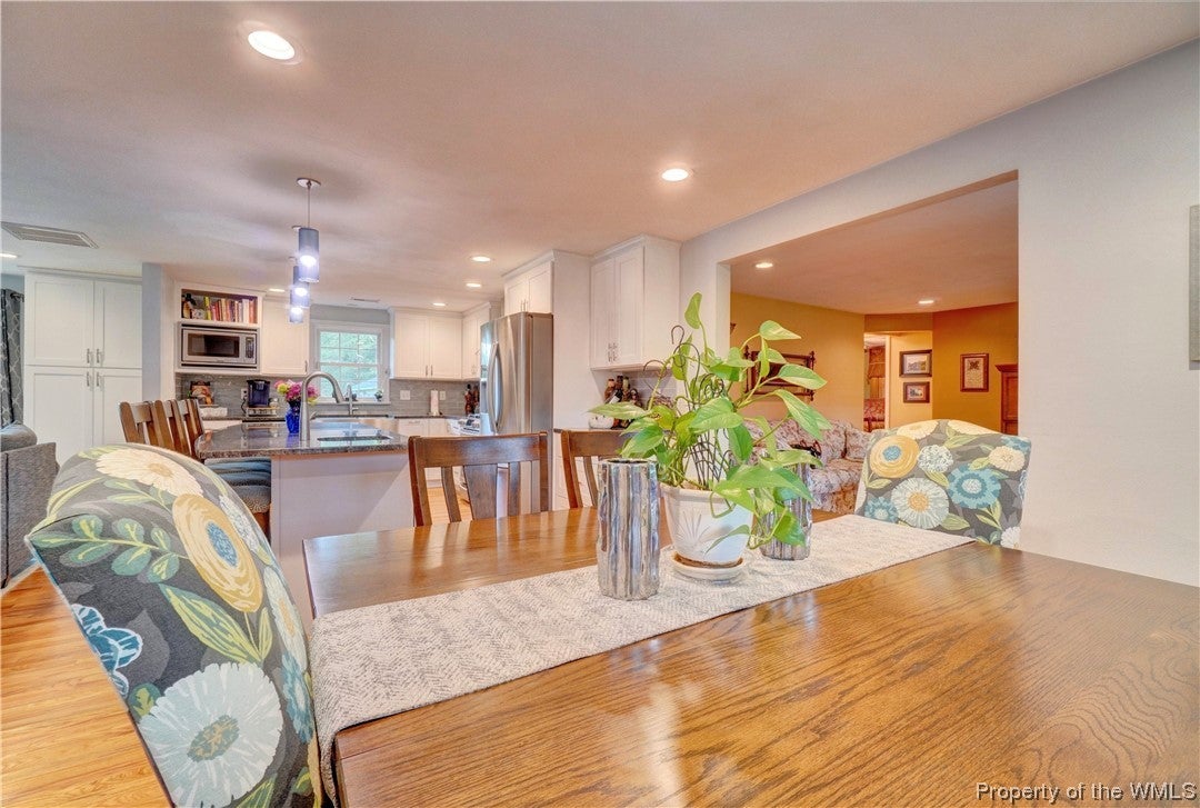 2278 Cedar Road Chesapeake, VA 23323 - Photo 10 of 50 Gallery Image 10