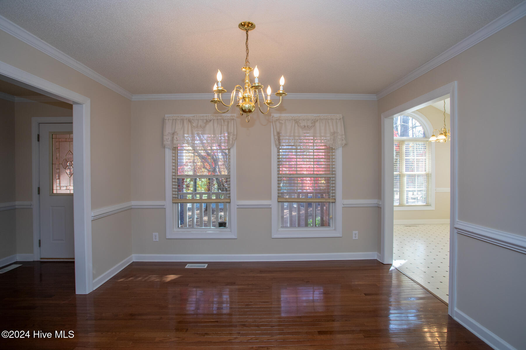 108 Vanore Road West End, NC 27376 - Photo 4 of 33 dining room1