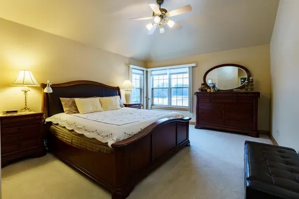 $3,800 | 5432 West Burning Bush Lane, Mequon, WI 53092