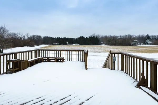 $3,800 | 5432 West Burning Bush Lane, Mequon, WI 53092