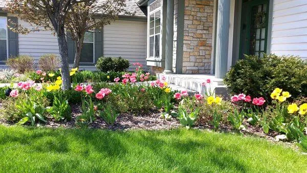 $3,800 | 5432 West Burning Bush Lane, Mequon, WI 53092