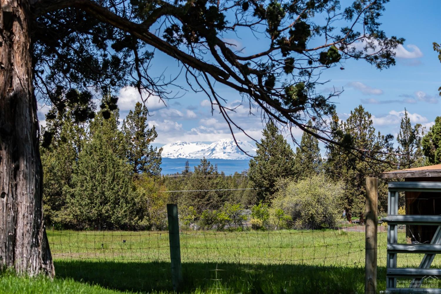 63080 Dickey Road Bend, OR 97701 - Photo 20 of 25 Additional Photo