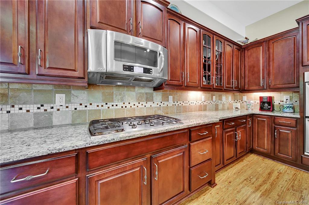 1124 Angelica Lane Tega Cay, SC 29708 - Photo 19 of 43 Gallery Image 19