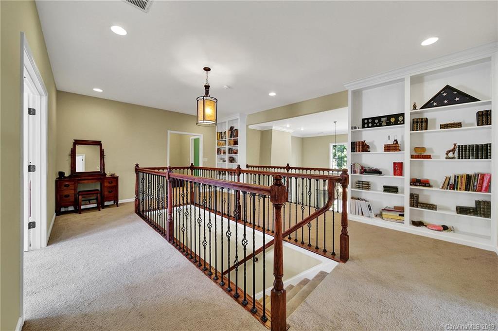 1124 Angelica Lane Tega Cay, SC 29708 - Photo 24 of 43 Gallery Image 24