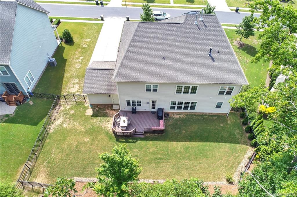 1124 Angelica Lane Tega Cay, SC 29708 - Photo 39 of 43 Gallery Image 39