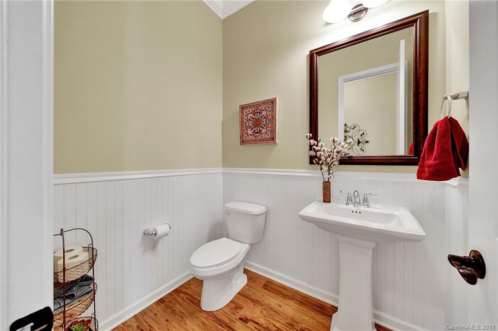 1124 Angelica Lane Tega Cay, SC 29708 - Photo 8 of 43 Gallery Image 8