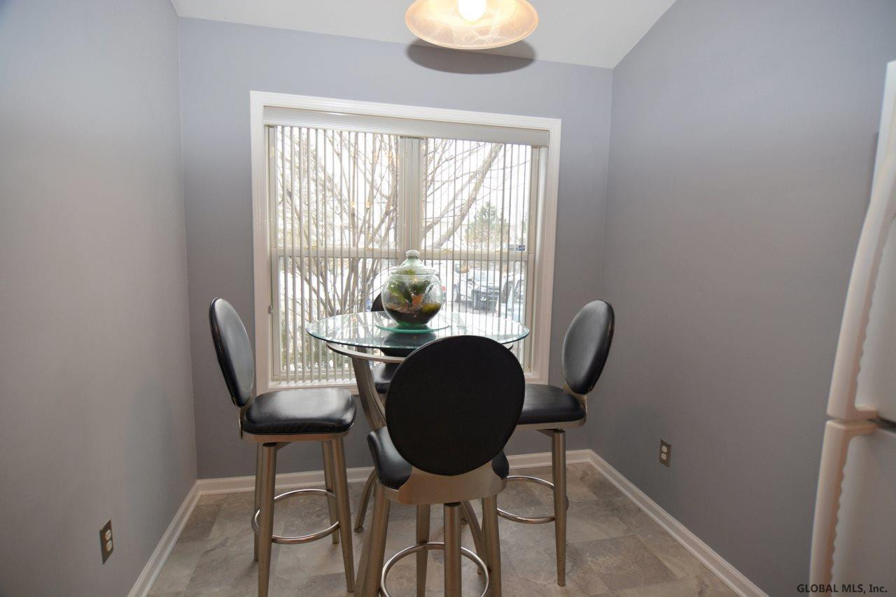 98 Harvard Road Colonie, NY 12189 - Photo 14 of 46 Photo 14