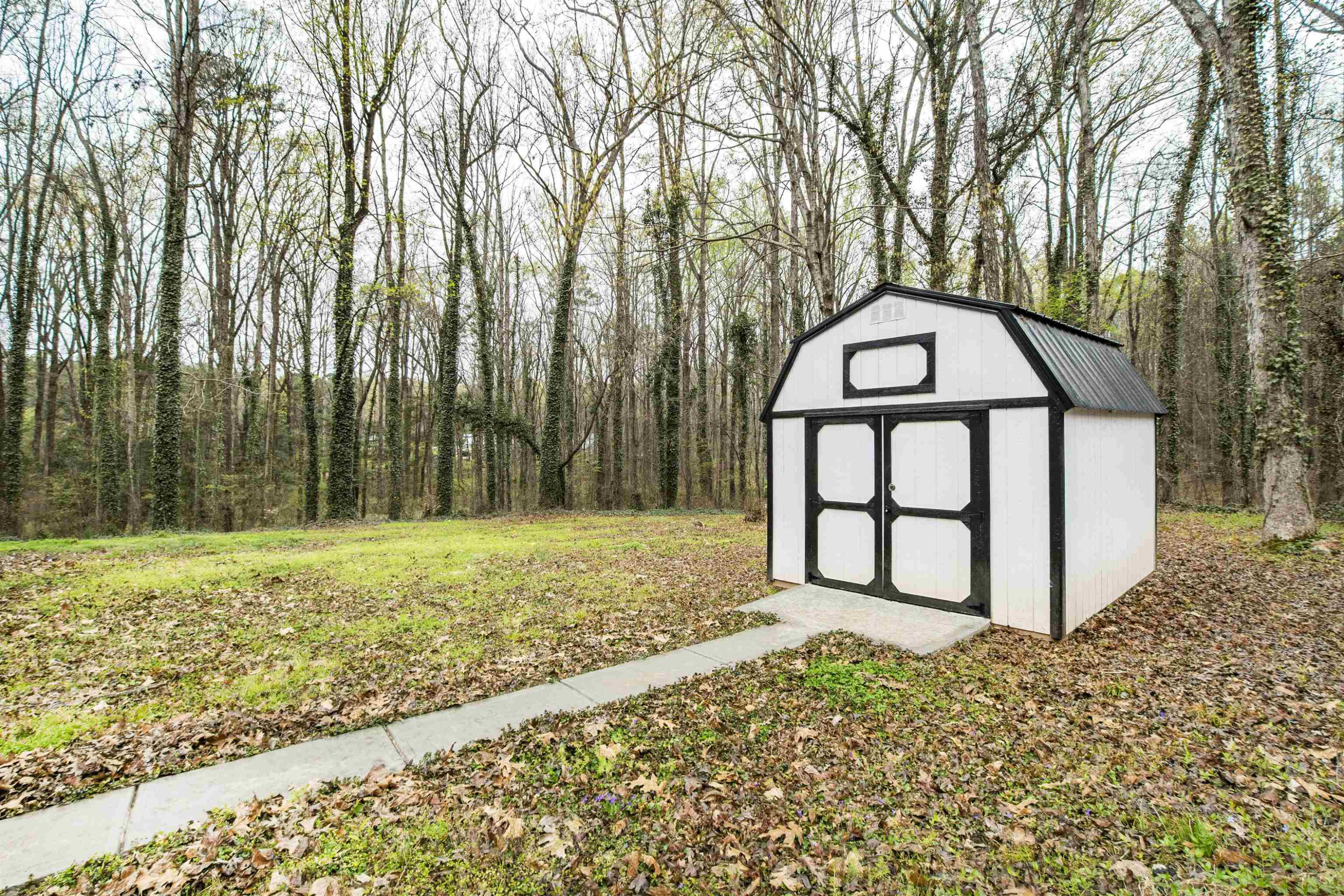 2528 Optimist Farm Road Apex, NC 27539 - Photo 6 of 49 Photo 6