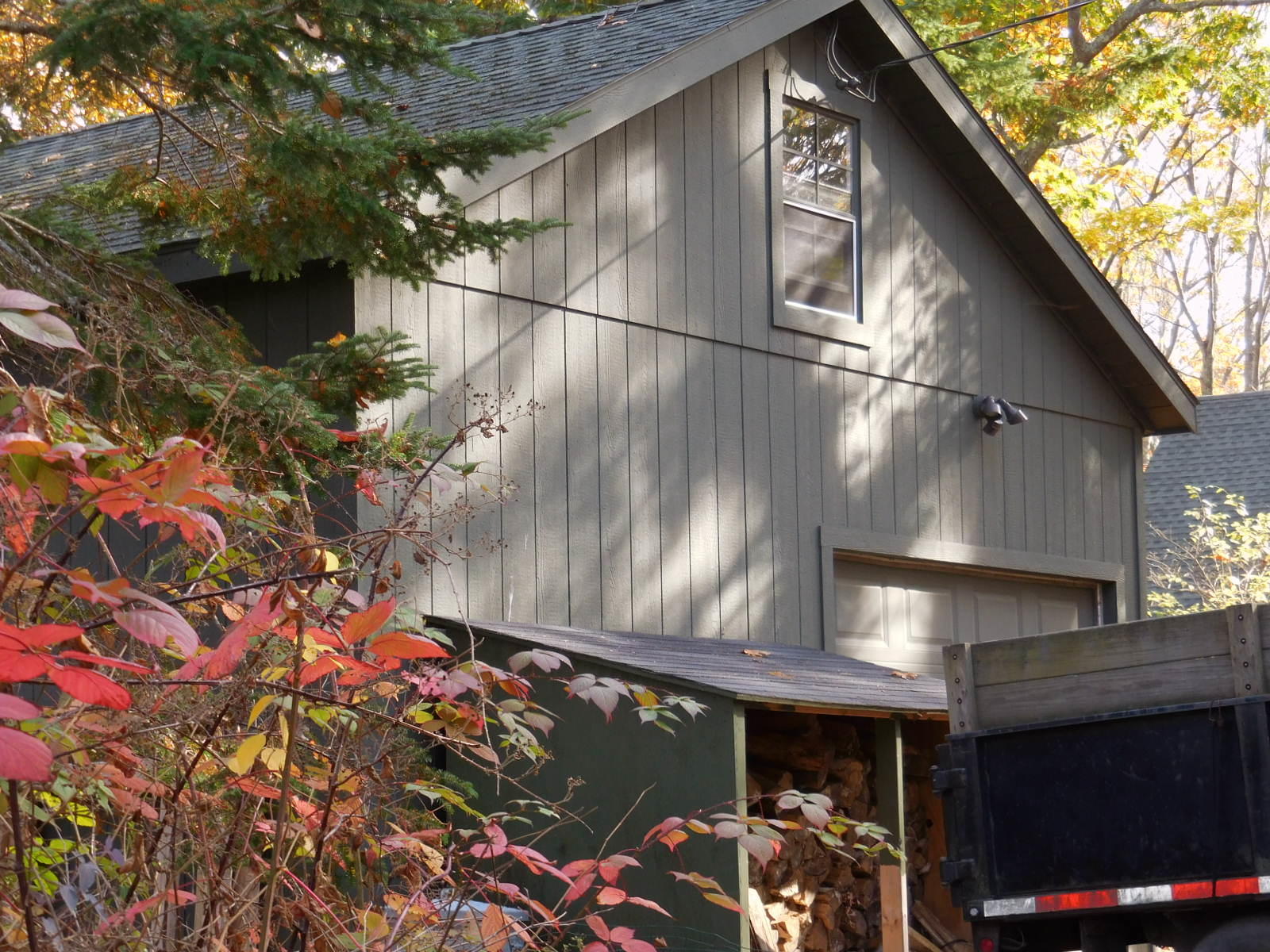 7 Jocelyn Road Scarborough, ME 04074 - Photo 7 of 8 7 Jocelyn Garage