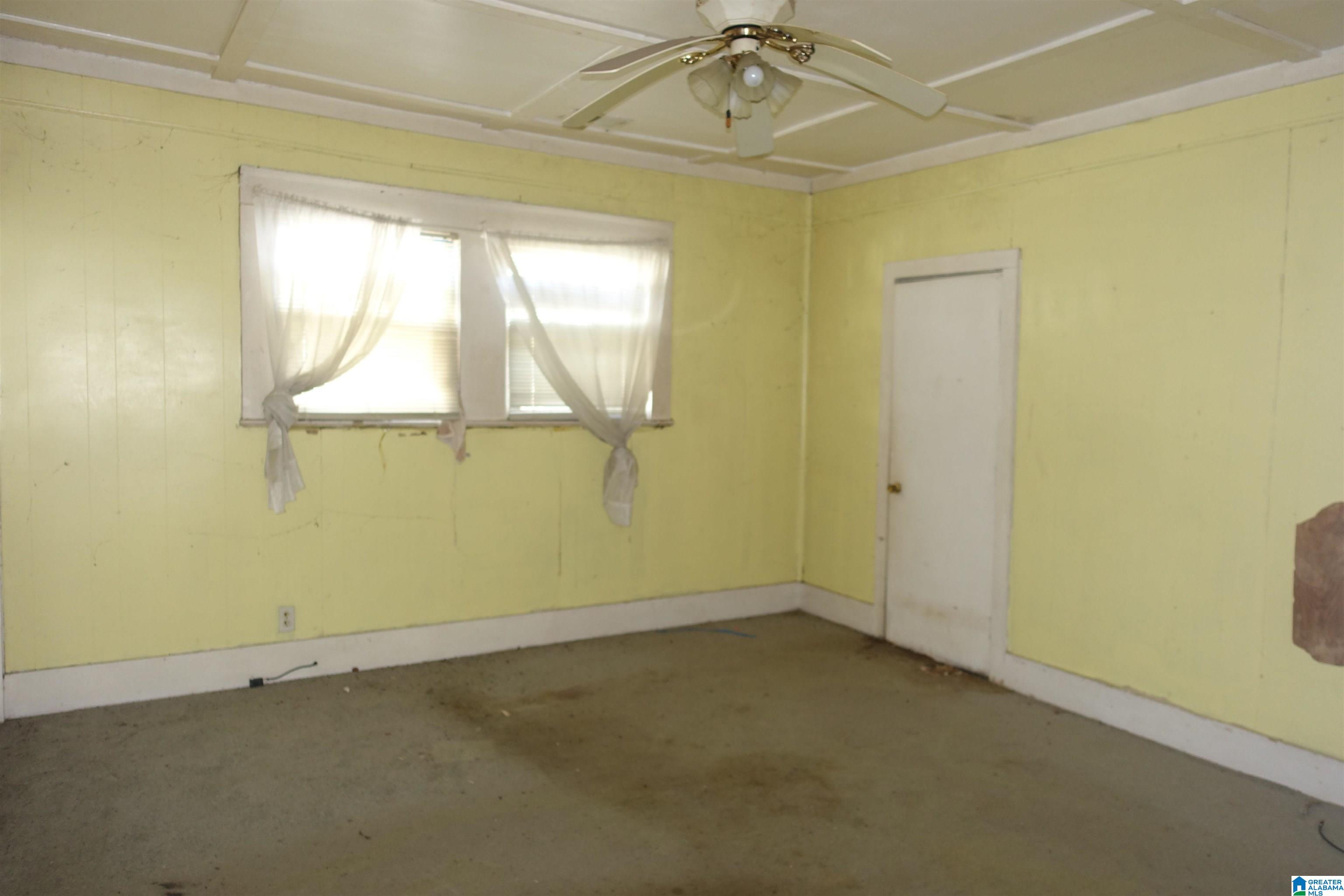 537 17th Street Southwest Birmingham, AL 35211 - Photo 10 of 14