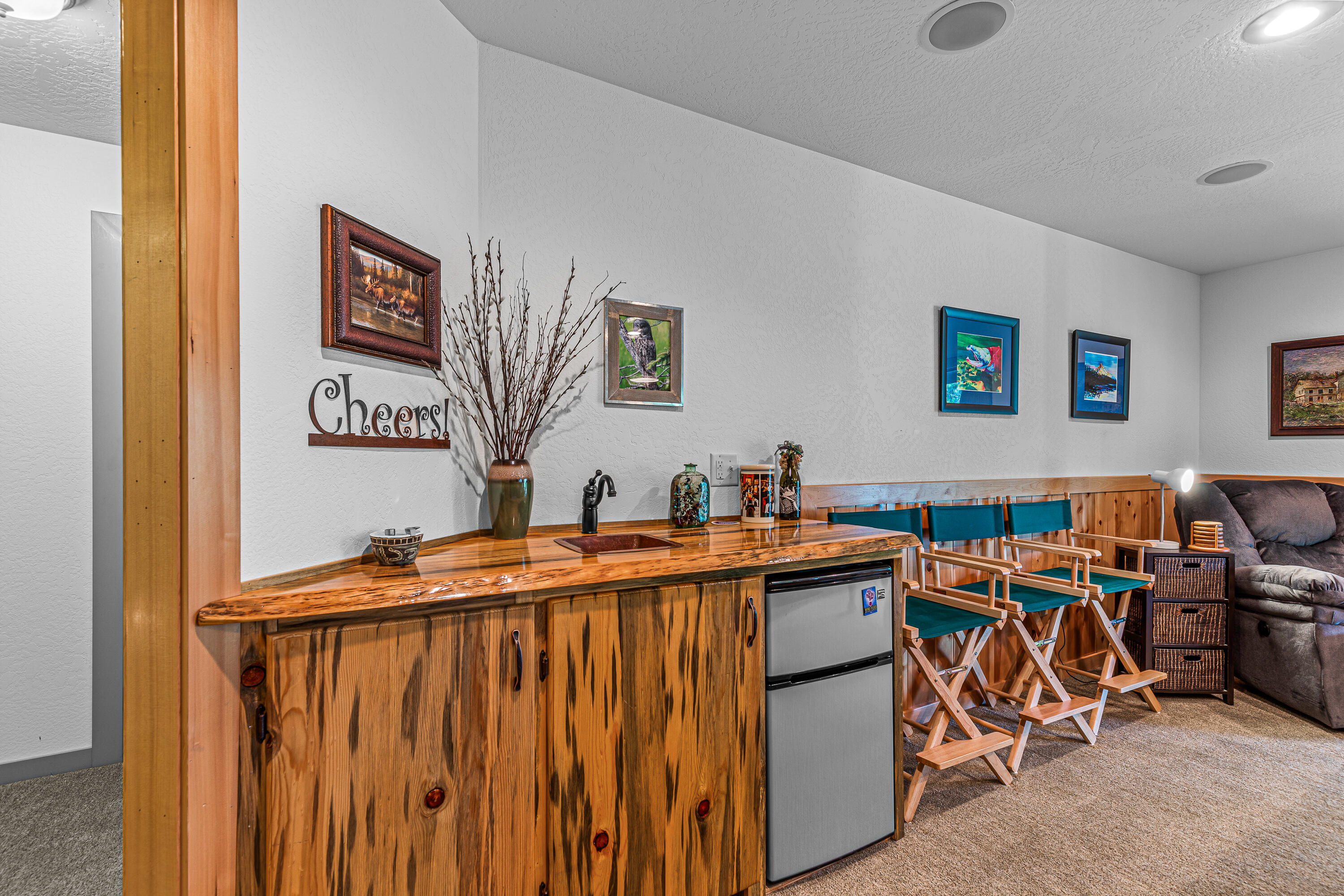 2455 Cobleigh Road Eagle Point, OR 97524 - Photo 38 of 63 9R9A5828