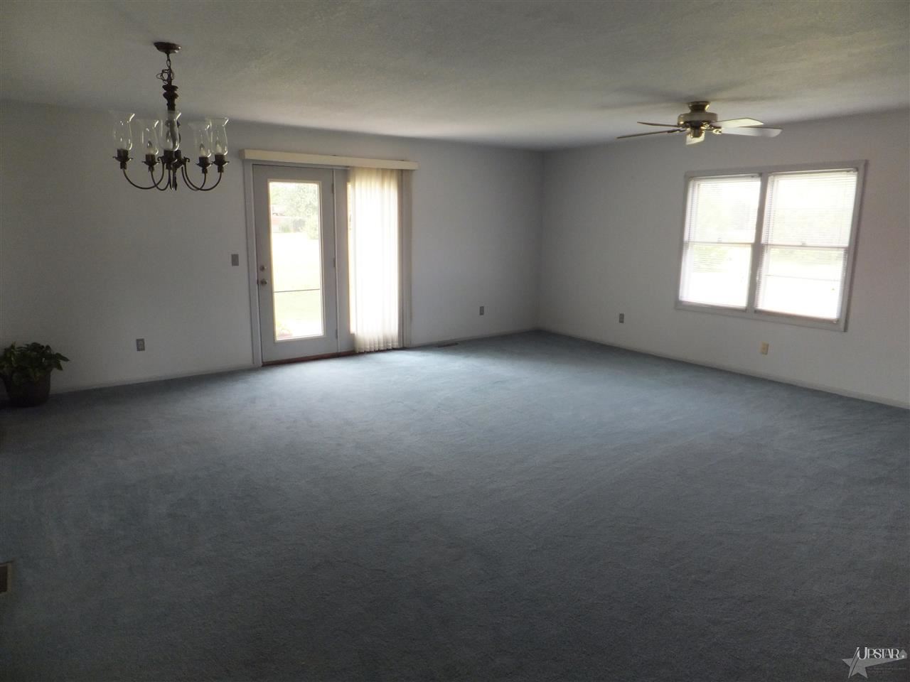 524 Mariners Ridge Court Fort Wayne, IN 46819 - Photo 4 of 18