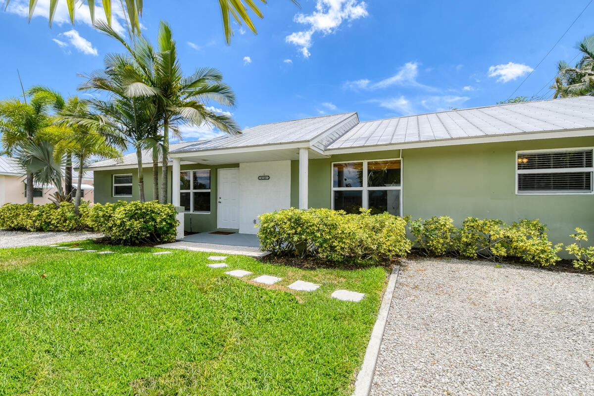 4546 Southeast Azimuth Way Stuart, FL 34997 - Photo 1 of 39 Front Elevation