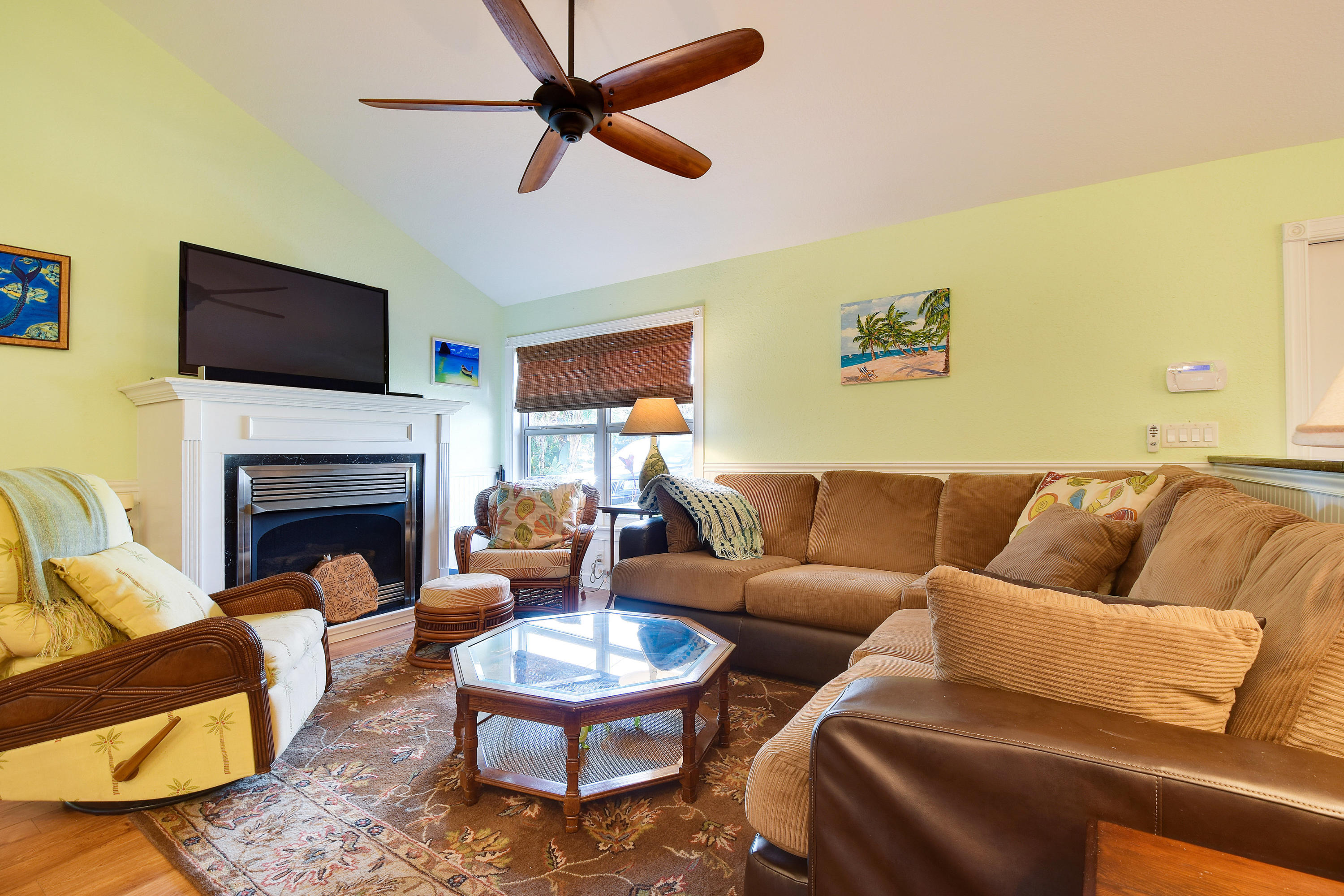 4546 Southeast Azimuth Way Stuart, FL 34997 - Photo 13 of 39 Living Area