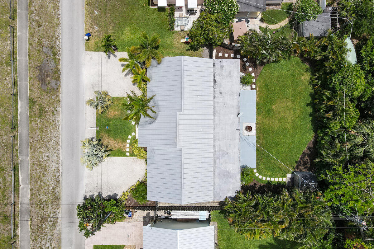 4546 Southeast Azimuth Way Stuart, FL 34997 - Photo 28 of 39 DJI_0028