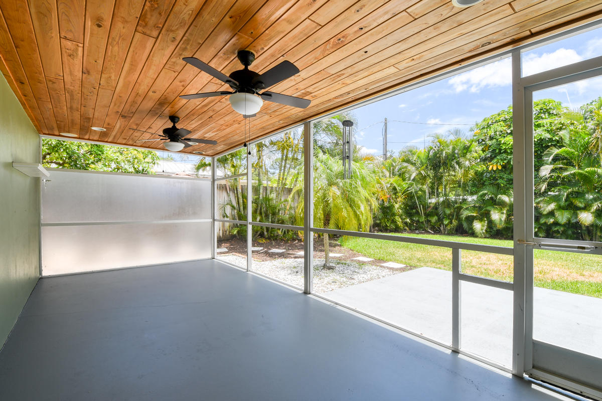 4546 Southeast Azimuth Way Stuart, FL 34997 - Photo 32 of 39 DSC_8734