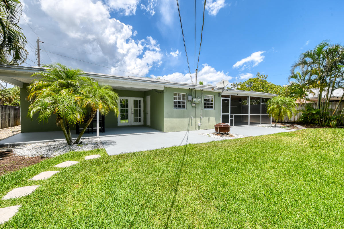 4546 Southeast Azimuth Way Stuart, FL 34997 - Photo 33 of 39 DSC_8758
