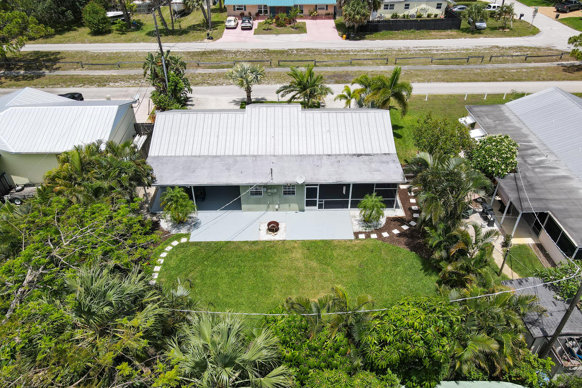 4546 Southeast Azimuth Way Stuart, FL 34997 - Photo 36 of 39 DJI_0021