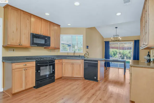 $630,000 | 1111 Woodside Drive, Brentwood, CA 94513