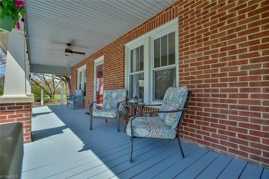 7055 Old 421 Road Liberty, NC 27298 - Photo 10 of 50 Gallery Image 10