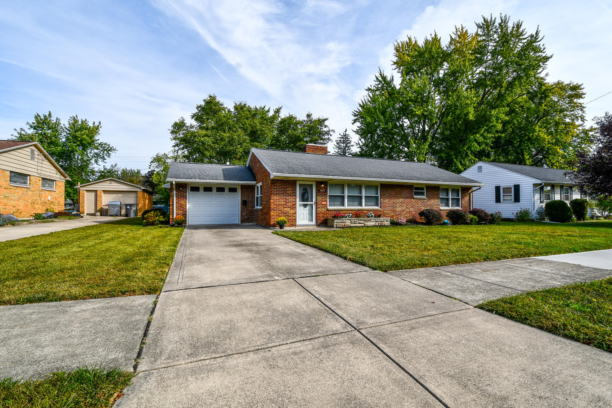 1527 Covent Road Troy, OH 45373 - Photo 2 of 30 Gallery Image 2