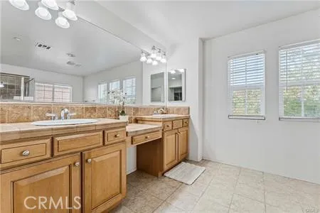 $4,400 | 15601 North Peak Lane, Fontana, CA 92336