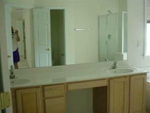 10700 Hellebore Road Charlotte, NC 28213 - Photo 5 of 6 Gallery Image 5
