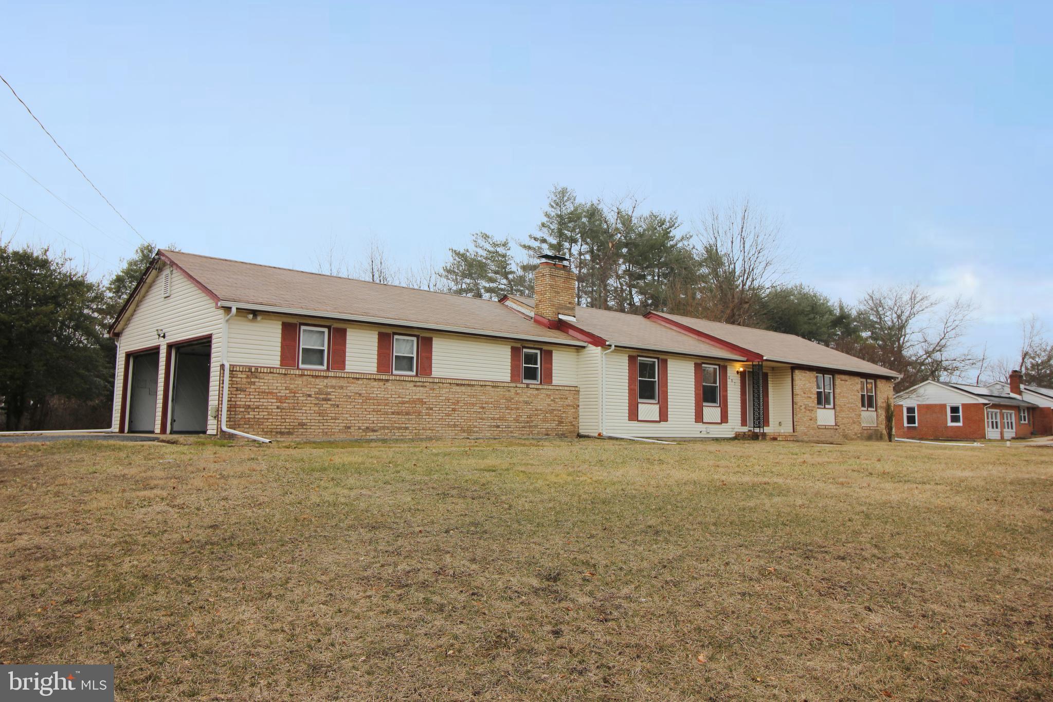 687 Eayrestown Road Lumberton, NJ 08048 - Photo 3 of 28 Gallery Image 3