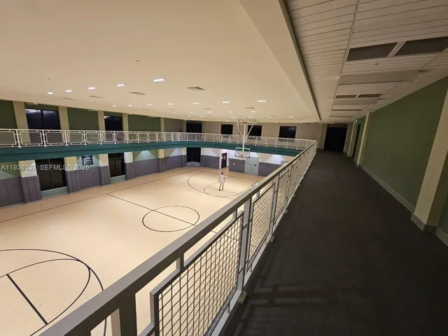 $559,000 | 8301 Northwest 41st Street, Unit B402, Doral, FL 33178