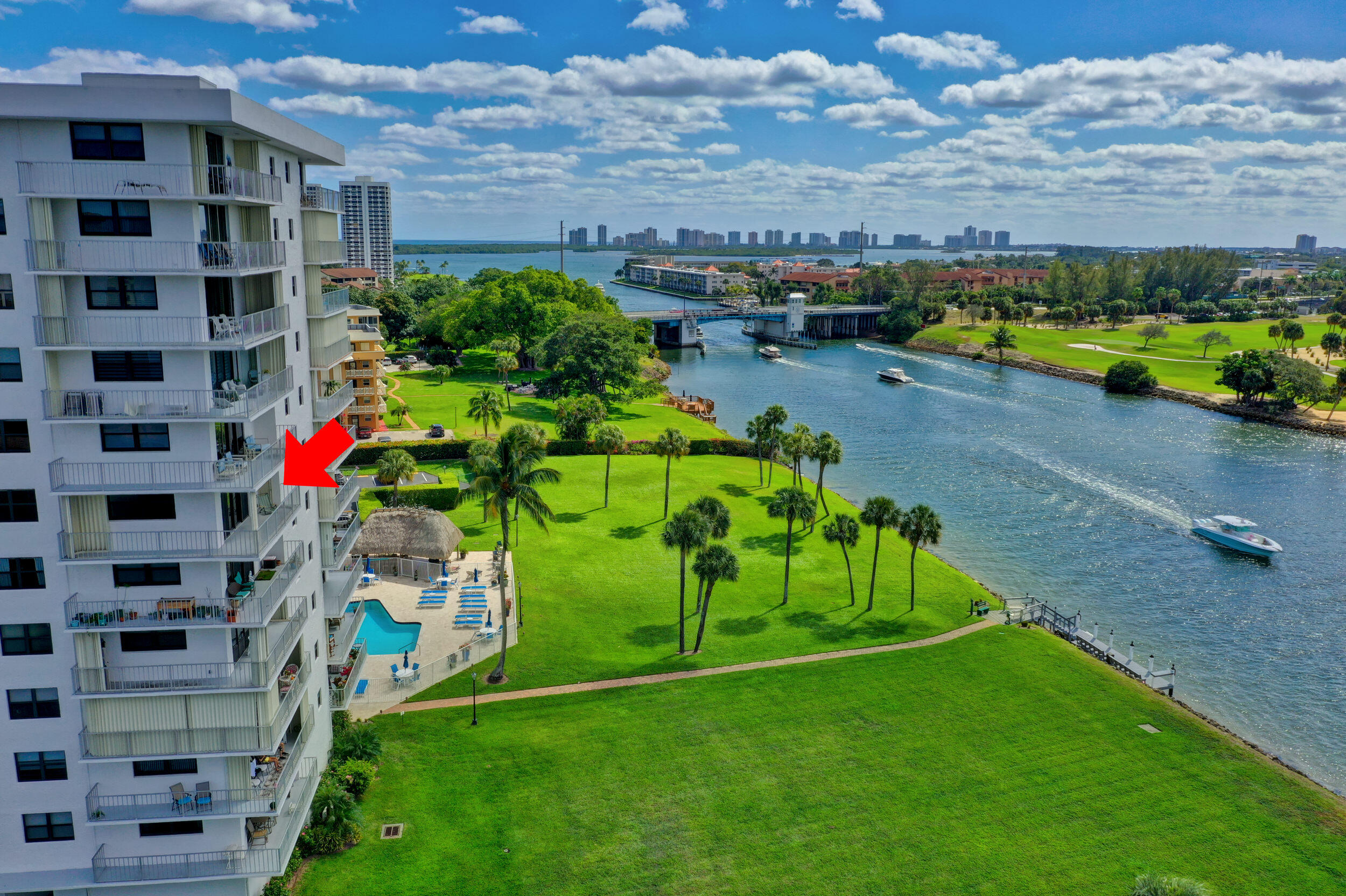 336 Golfview Road, Unit 702 North Palm Beach, FL 33408 - Photo 19 of 43 WRAP AROUND BALCONY