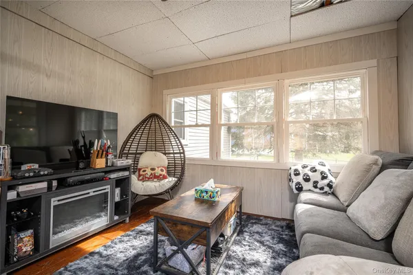 $559,999 | 36 Edgewood Road, Cortlandt Manor, NY 10567