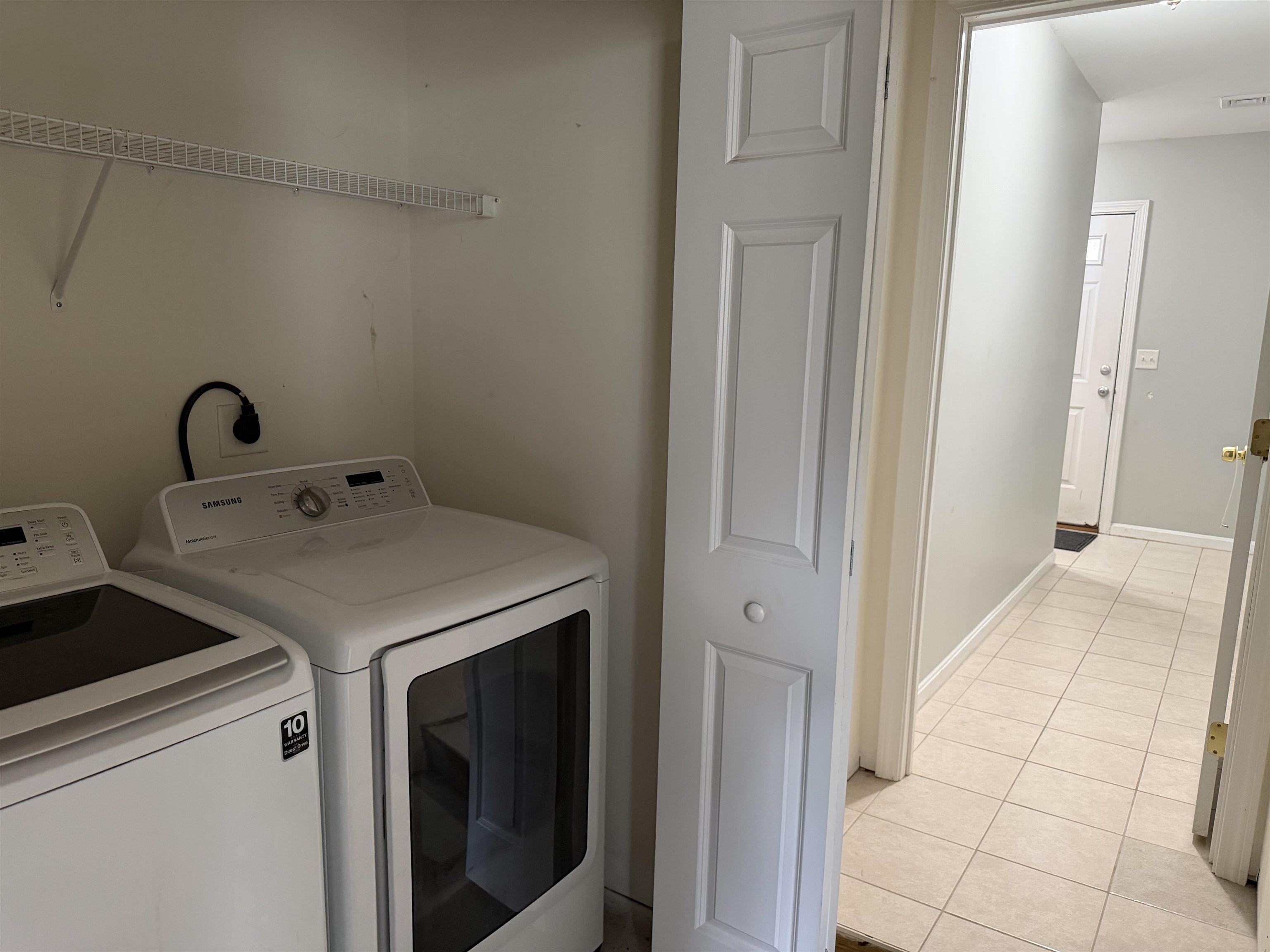 138 Exeter Road, Unit 11 Epping, NH 03042 - Photo 10 of 17