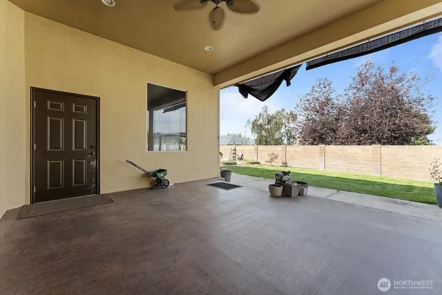 $670,000 | 440 Dream Street Southeast, Moses Lake, WA 98837