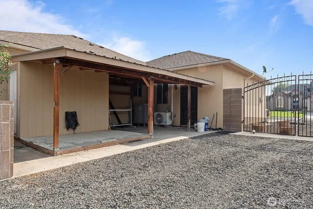 $670,000 | 440 Dream Street Southeast, Moses Lake, WA 98837