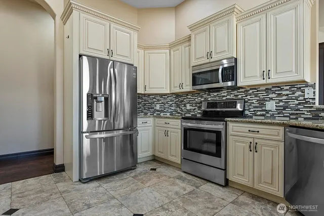 $670,000 | 440 Dream Street Southeast, Moses Lake, WA 98837