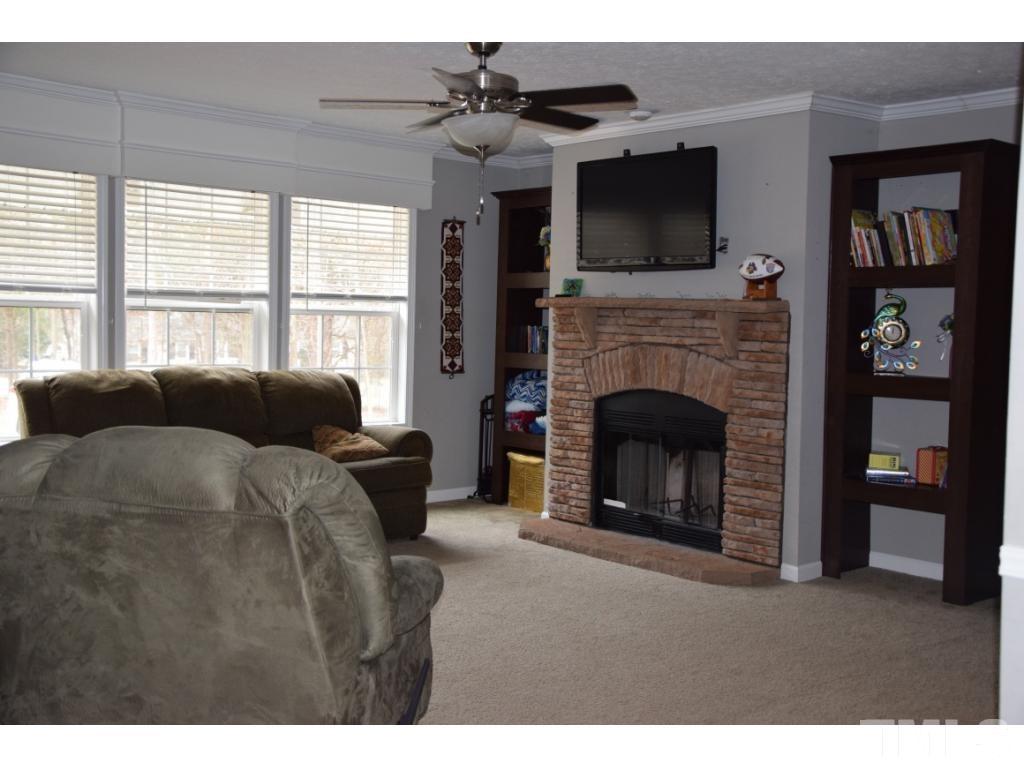 1058 Noah Road Graham, NC 27253 - Photo 7 of 22 Gallery Image 7