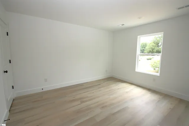 $480,000 | 402 & 404 Sierra Road, Spartanburg, SC 29301