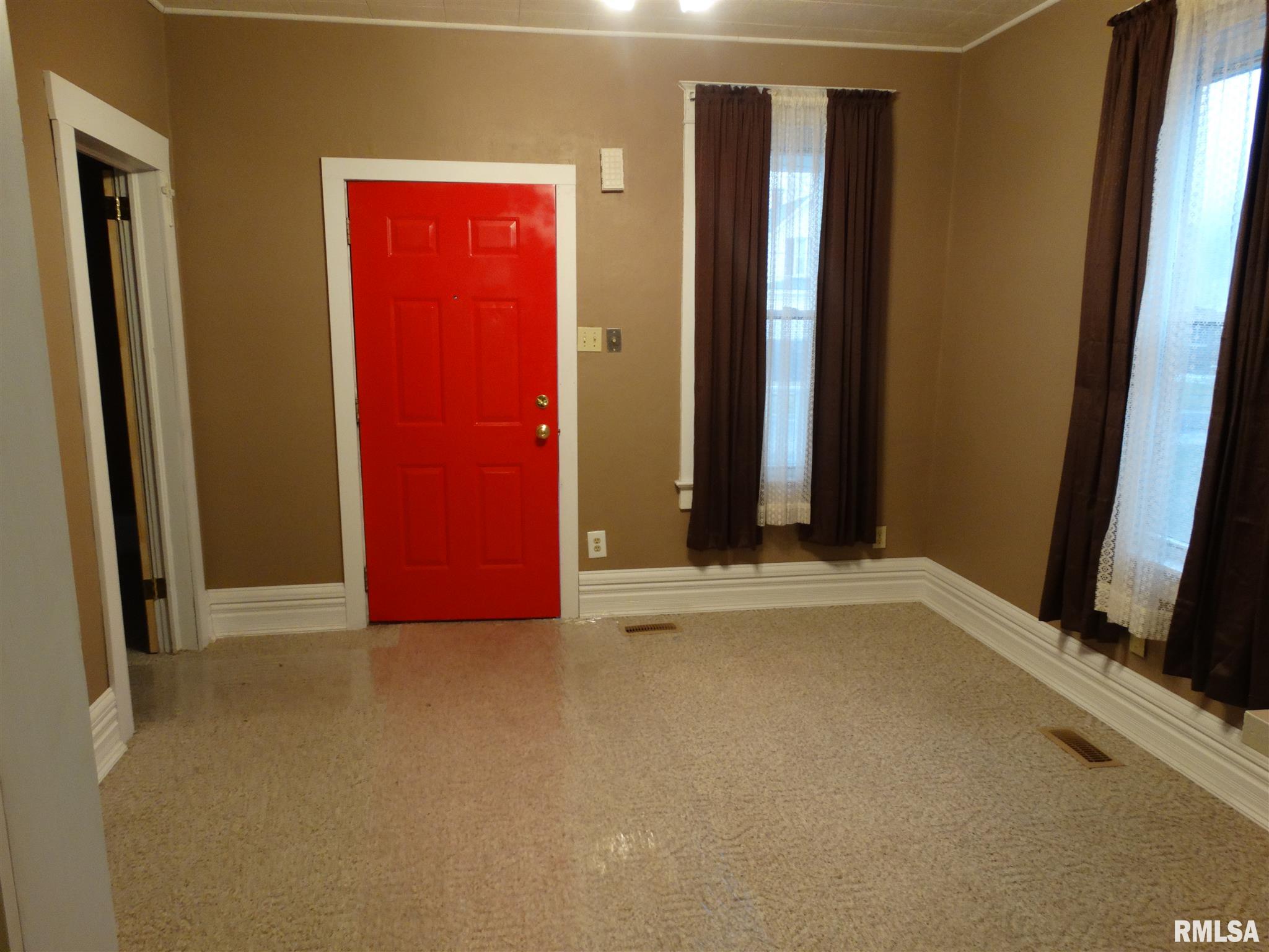 1633 North Wesley Street Springfield, IL 62702 - Photo 6 of 13