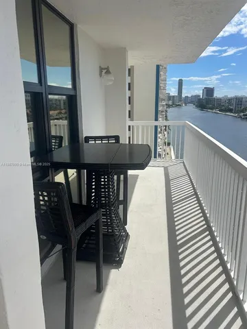 $550,000 | 1500 South Ocean Drive, Unit A8, Hollywood, FL 33019