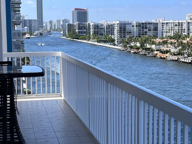 $550,000 | 1500 South Ocean Drive, Unit A8, Hollywood, FL 33019