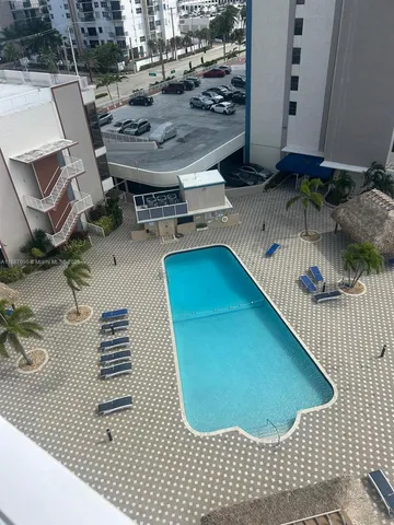 $550,000 | 1500 South Ocean Drive, Unit A8, Hollywood, FL 33019