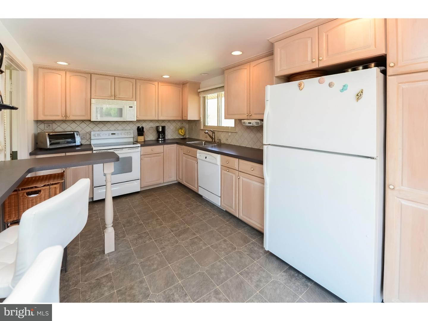 4 Pelham Road Marlton, NJ 08053 - Photo 8 of 25