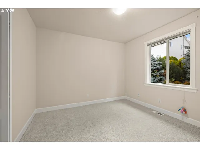 $584,990 | 15325 Southeast Knapp Drive, Portland, OR 97236